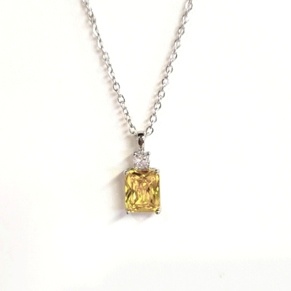 2ct YELLOW CZ PENDANT Silver Necklace - Picture 2 of 5
